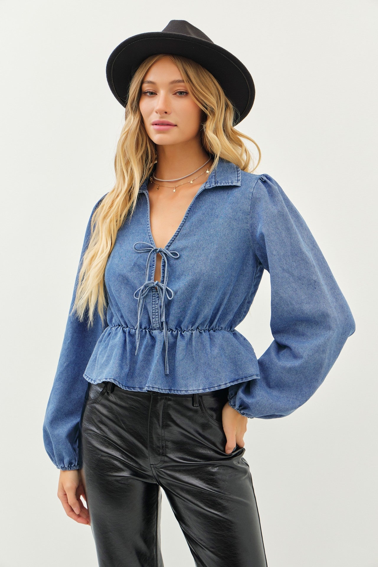 Puffed Sleeve Peplum Cropped Denim Blouse - Image 8