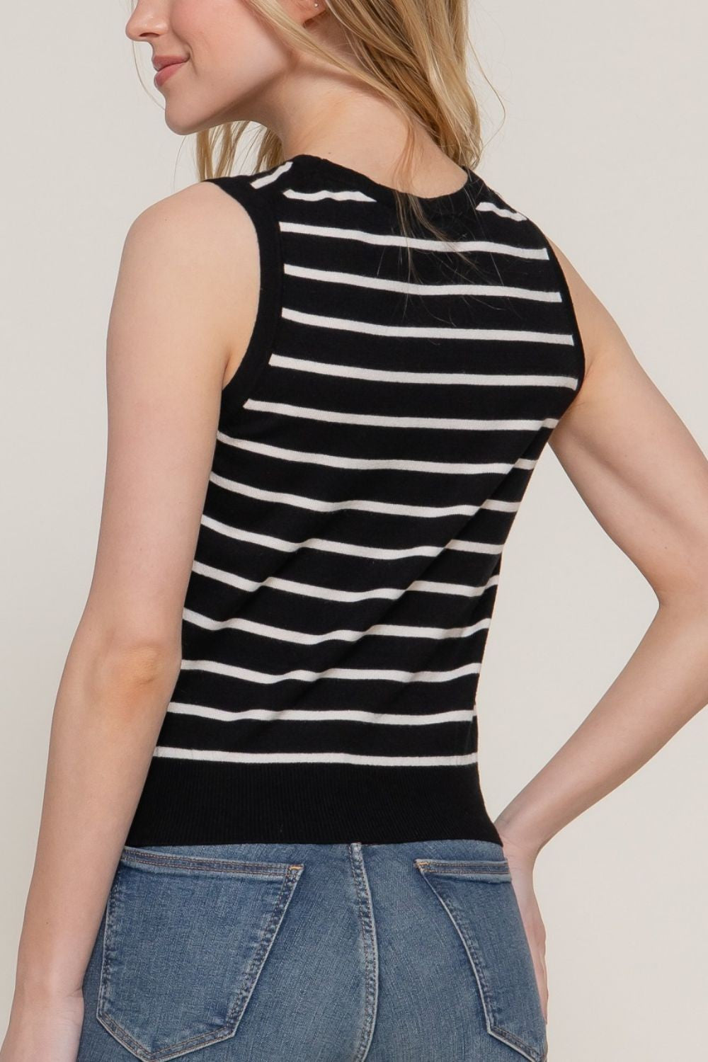 Cropped Striped Knit Tank Top - Image 3