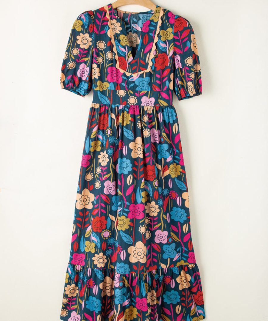 Scalloped V-neck Floral Maxi Dress