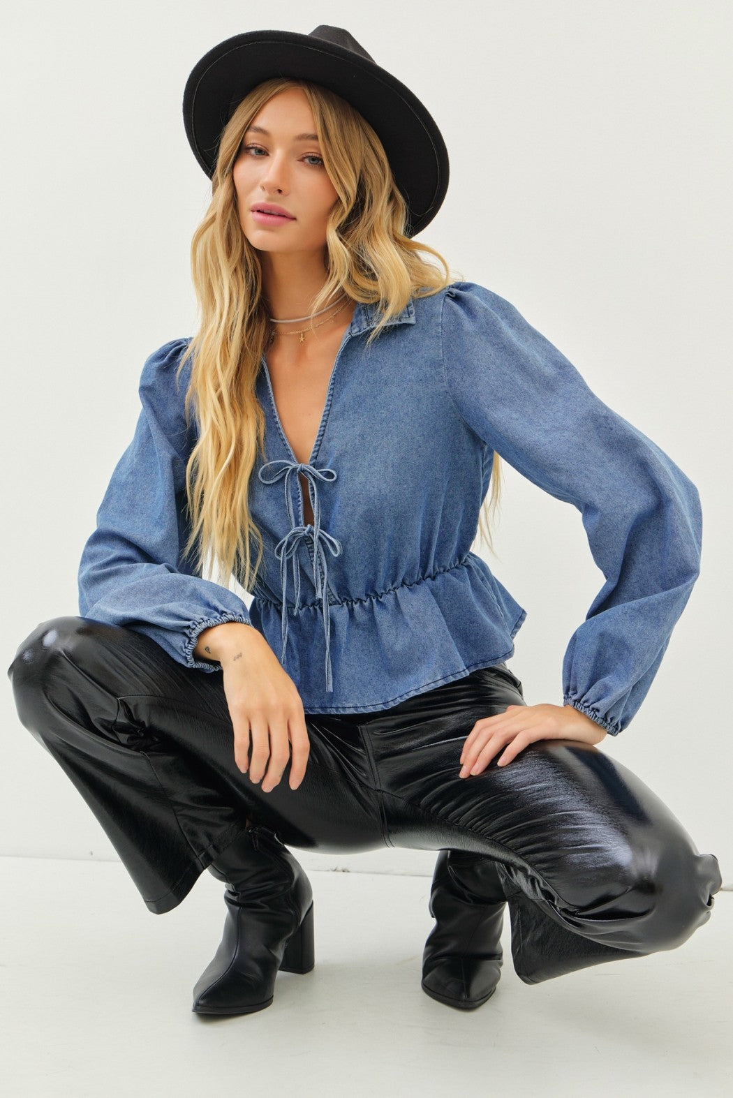 Puffed Sleeve Peplum Cropped Denim Blouse - Image 6