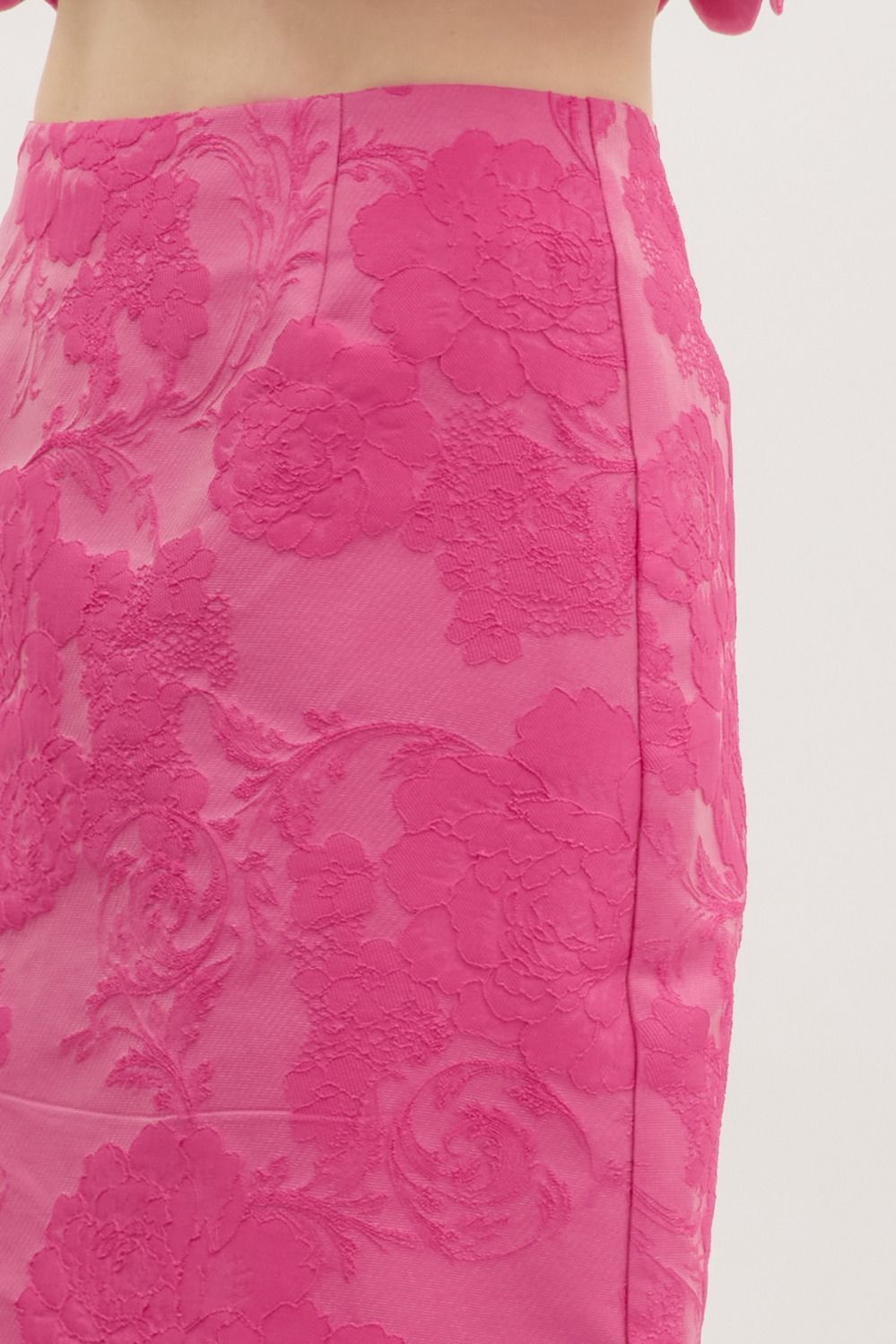 Scalloped-hem Floral Jacquard Midi Skirt - Image 15