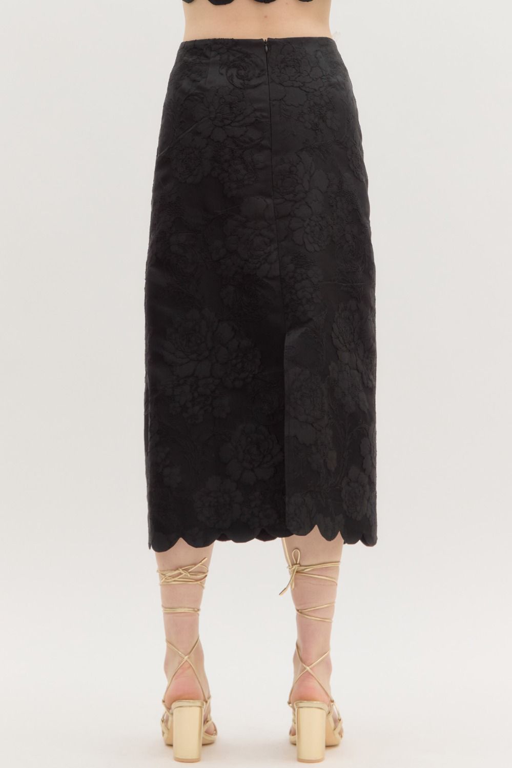 Scalloped-hem Floral Jacquard Midi Skirt - Image 9