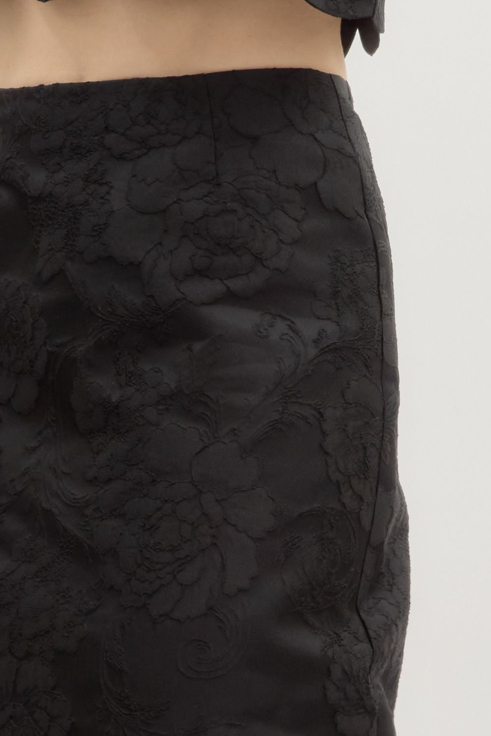 Scalloped-hem Floral Jacquard Midi Skirt - Image 14