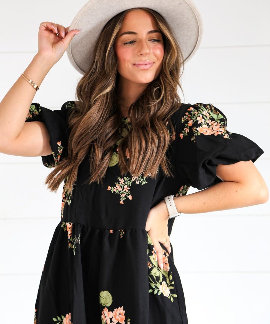 Vintage Floral Print Puffed Sleeve Tiered Midi Dress
