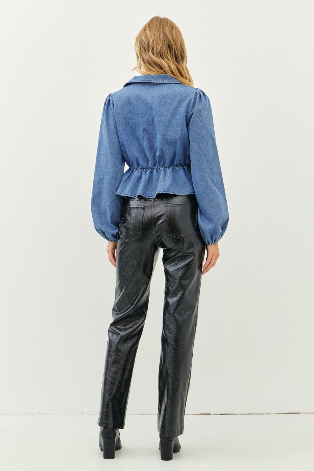 Puffed Sleeve Peplum Cropped Denim Blouse - Image 9
